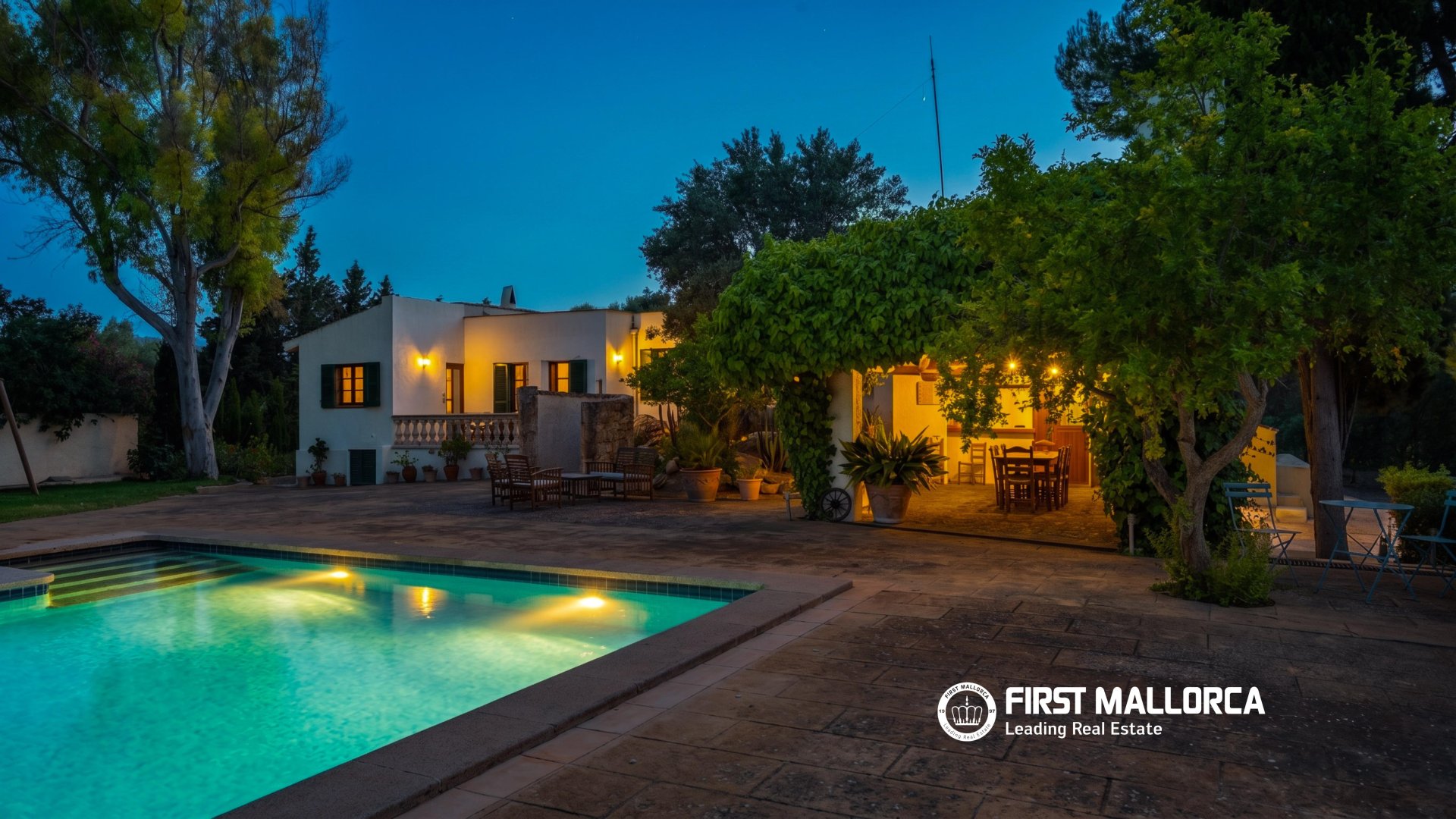 Finca i Establiments, Mallorca, Spanien 4 sovrum, 300 kvm. Nr. 128123