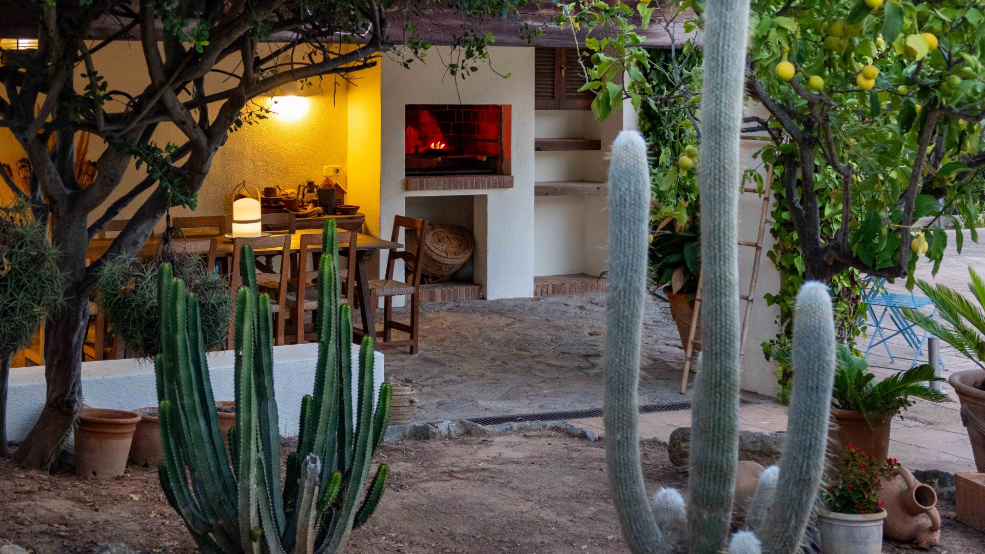 Finca i Establiments, Mallorca, Spanien 4 sovrum, 300 kvm. Nr. 128123