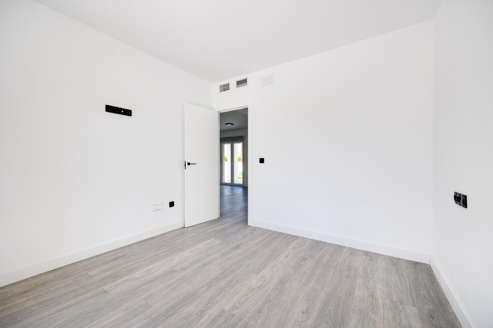 Villa in Torrevieja, Alicante, Spain 4 bedrooms, 93 sq.m. No. 131491