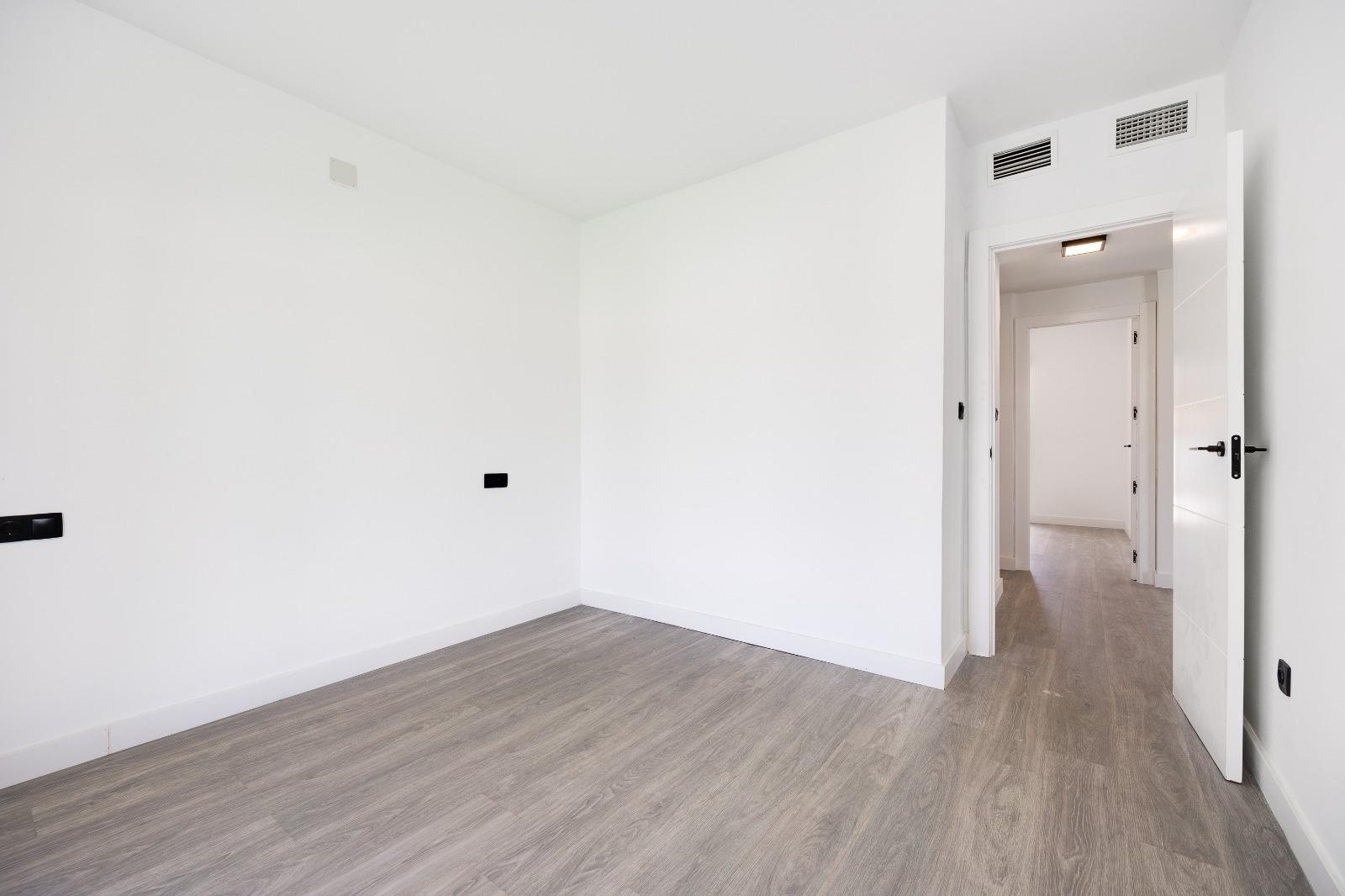 Villa in Torrevieja, Alicante, Spain 4 bedrooms, 93 sq.m. No. 131491