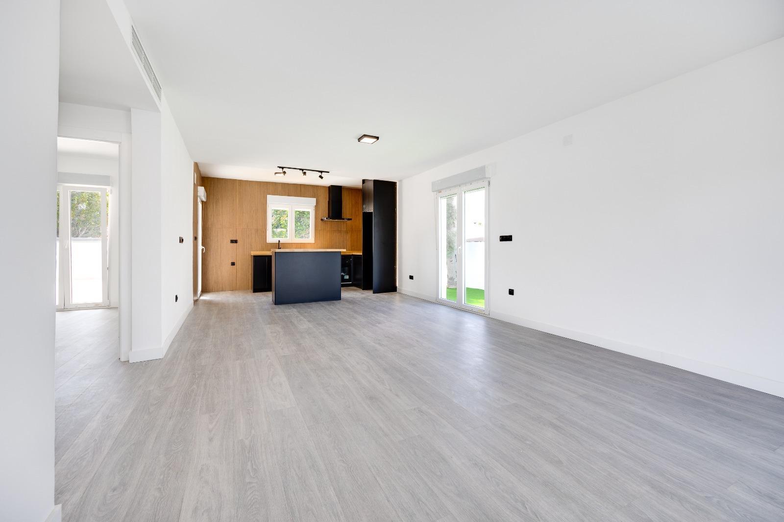 Villa in Torrevieja, Alicante, Spain 4 bedrooms, 93 sq.m. No. 131491