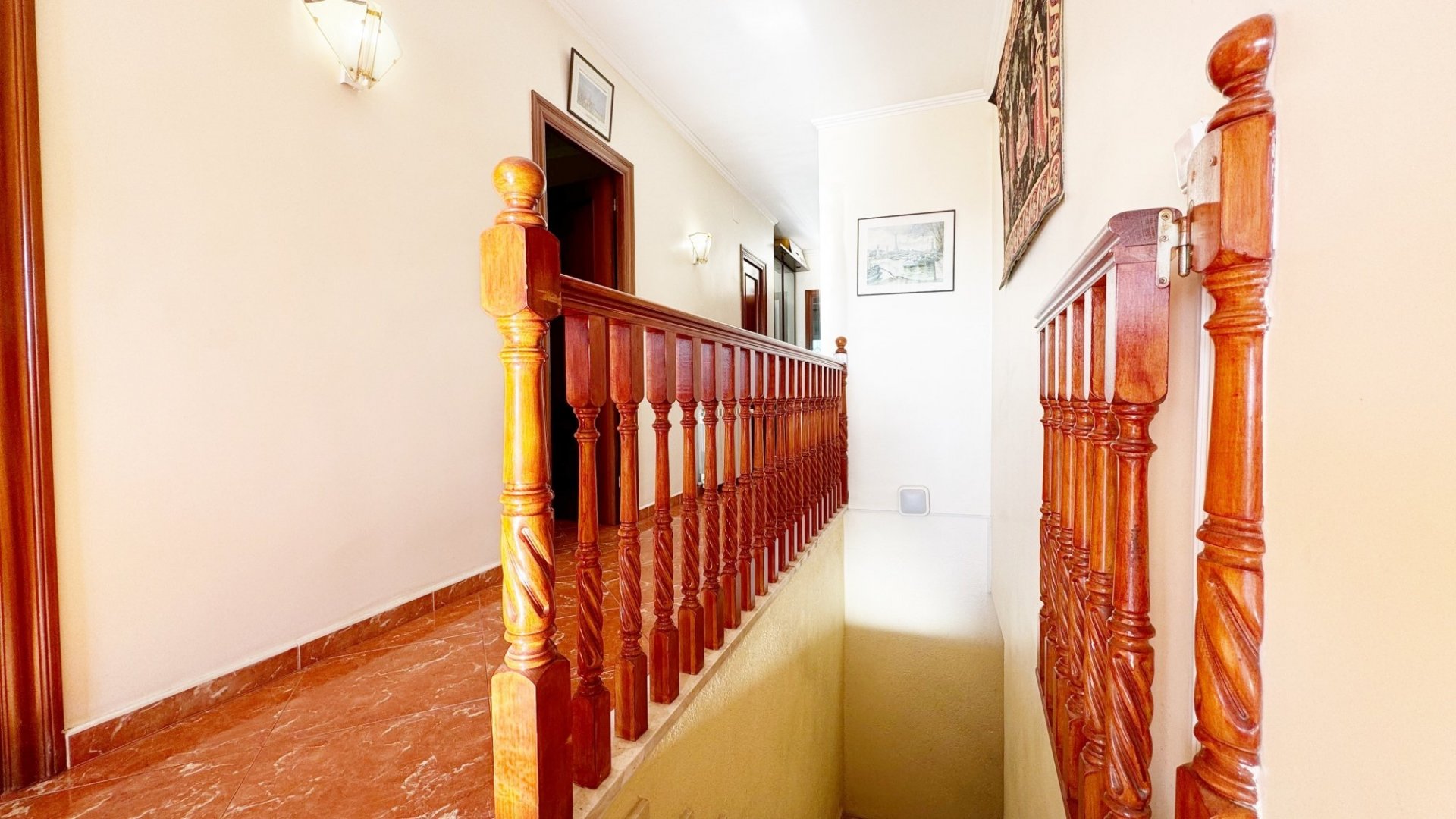 Hus i Lloret de Mar, Girona, Spanien 5 sovrum, 265 kvm. Nr. 130347