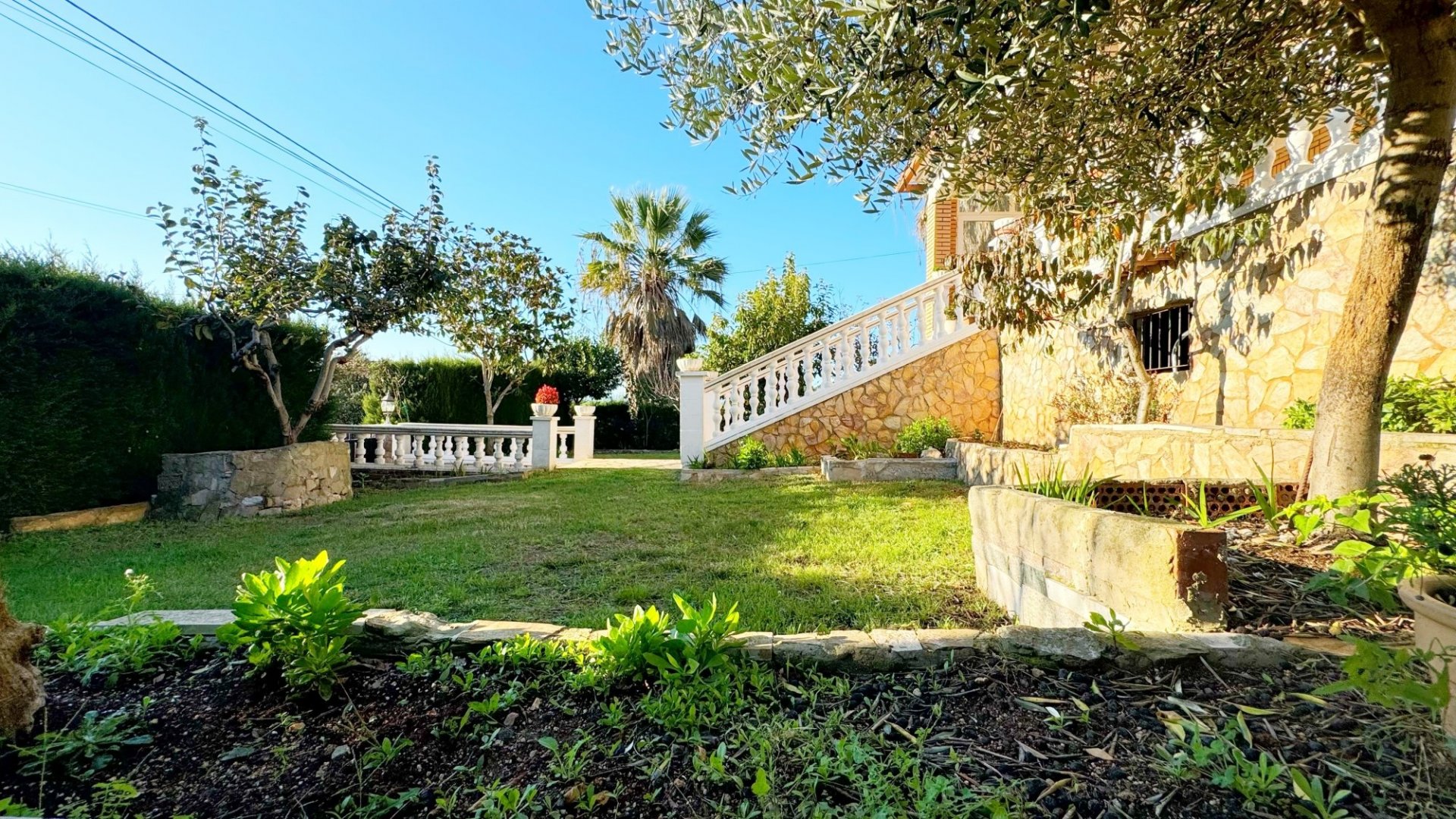 Hus i Lloret de Mar, Girona, Spanien 5 sovrum, 265 kvm. Nr. 130347