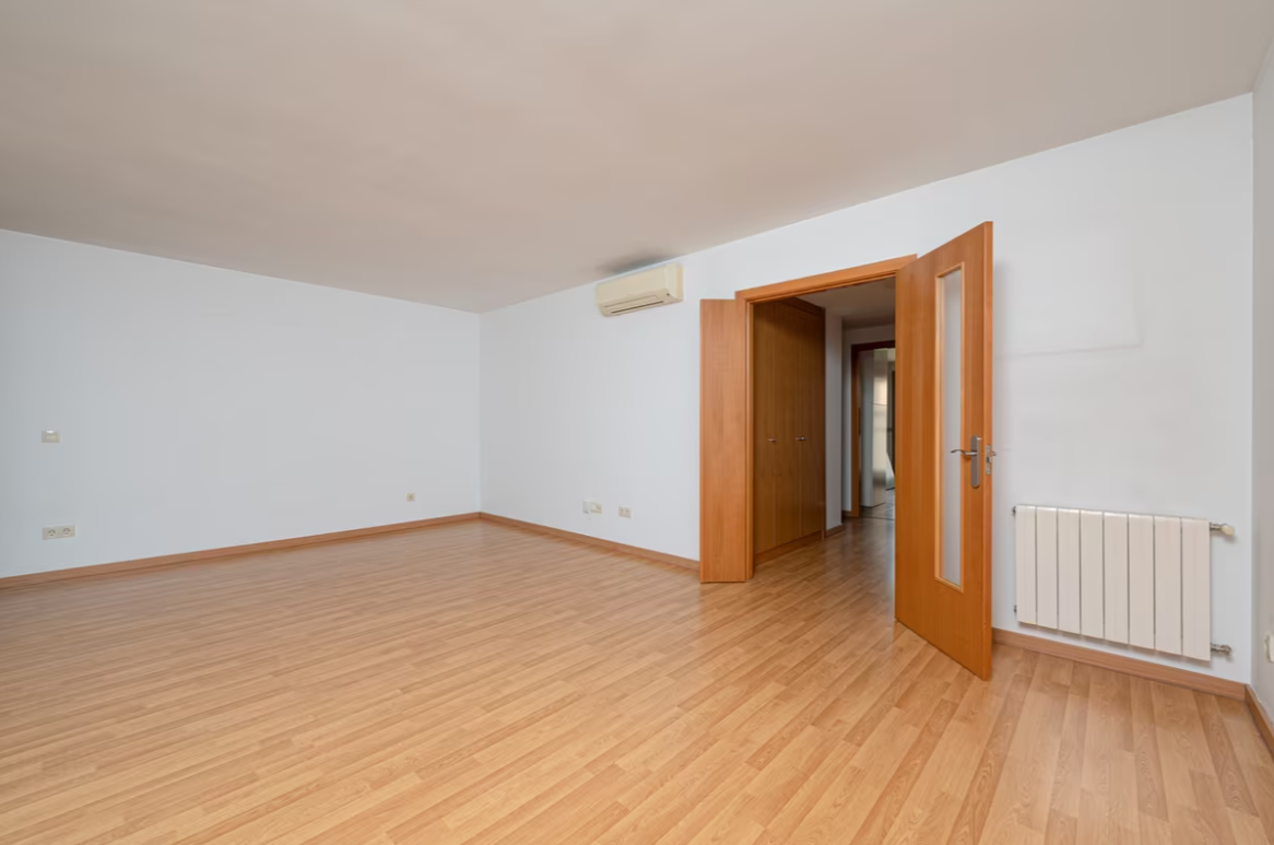 Apartamento en Madrid, Almería, España 4 dormitorios, 153 m2 No. 130351