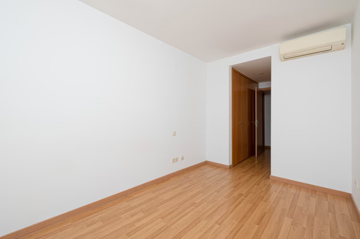 Apartamento en Madrid, Almería, España 4 dormitorios, 153 m2 No. 130351