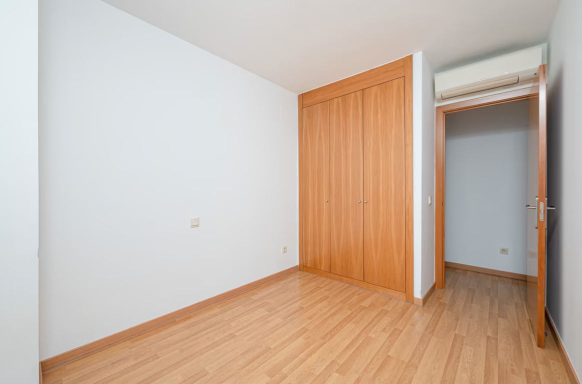 Apartamento en Madrid, Almería, España 4 dormitorios, 153 m2 No. 130351