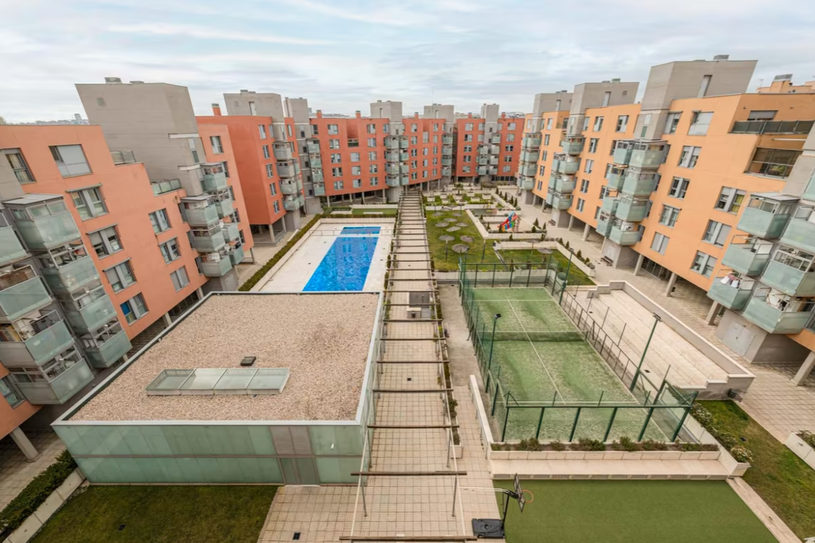 Apartamento en Madrid, Almería, España 4 dormitorios, 153 m2 No. 130351