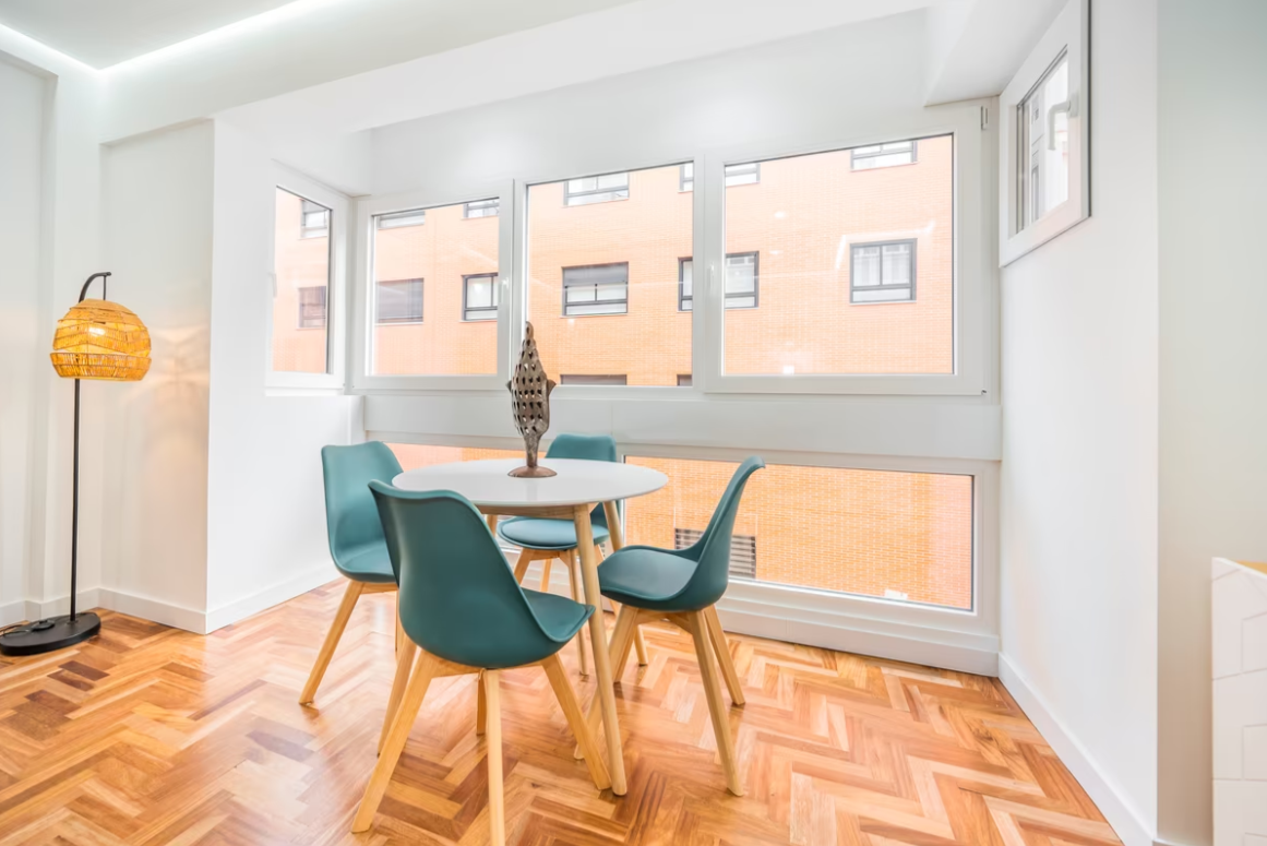 Apartamento en Madrid, Almería, España 2 dormitorios, 108 m2 No. 130349