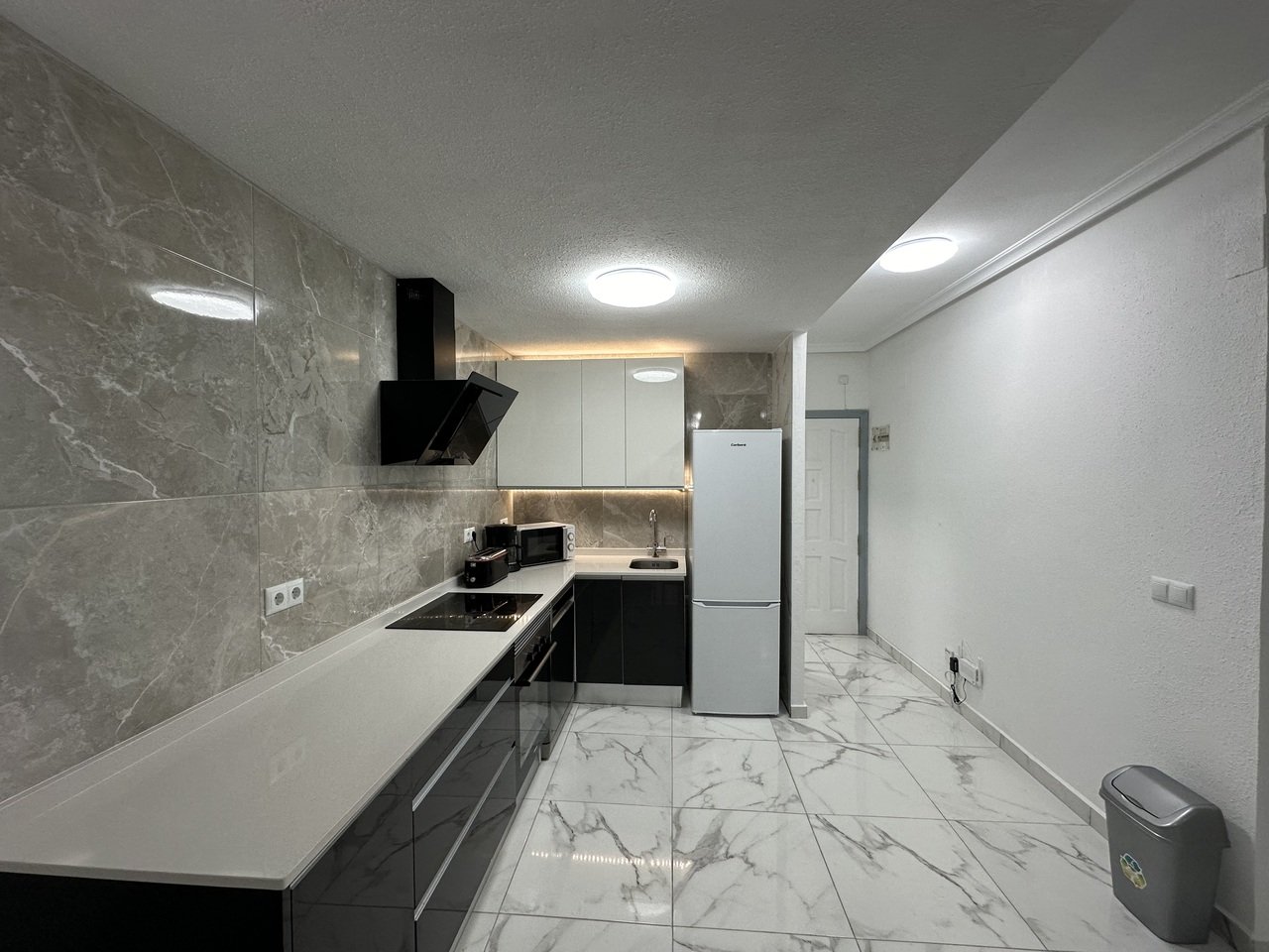 Квартира в Торревьеха, Аликанте, Испания 2 спальни, 82м2 №124882