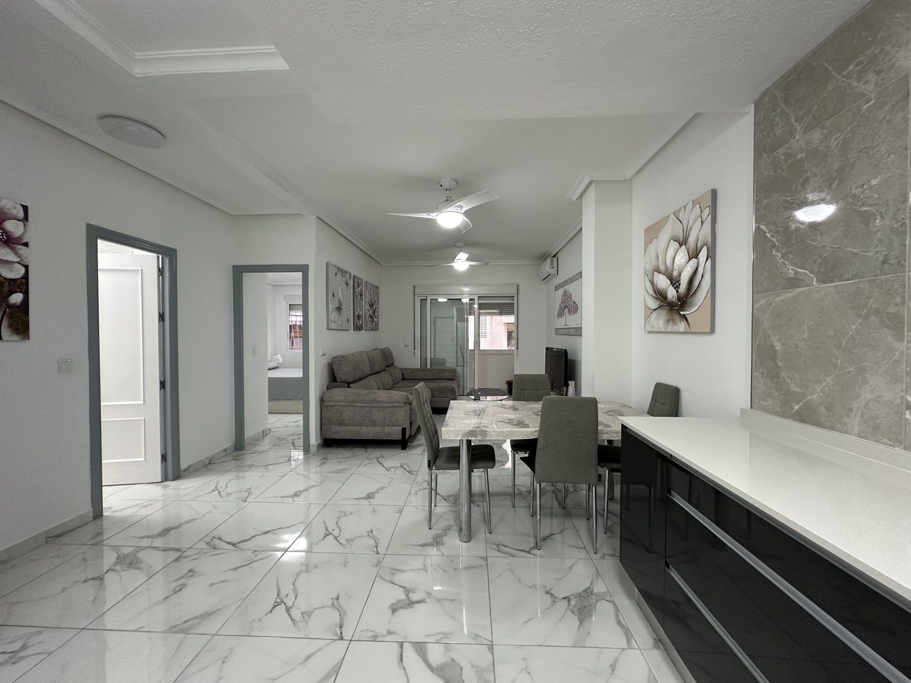 Квартира в Торревьеха, Аликанте, Испания 2 спальни, 82м2 №124882