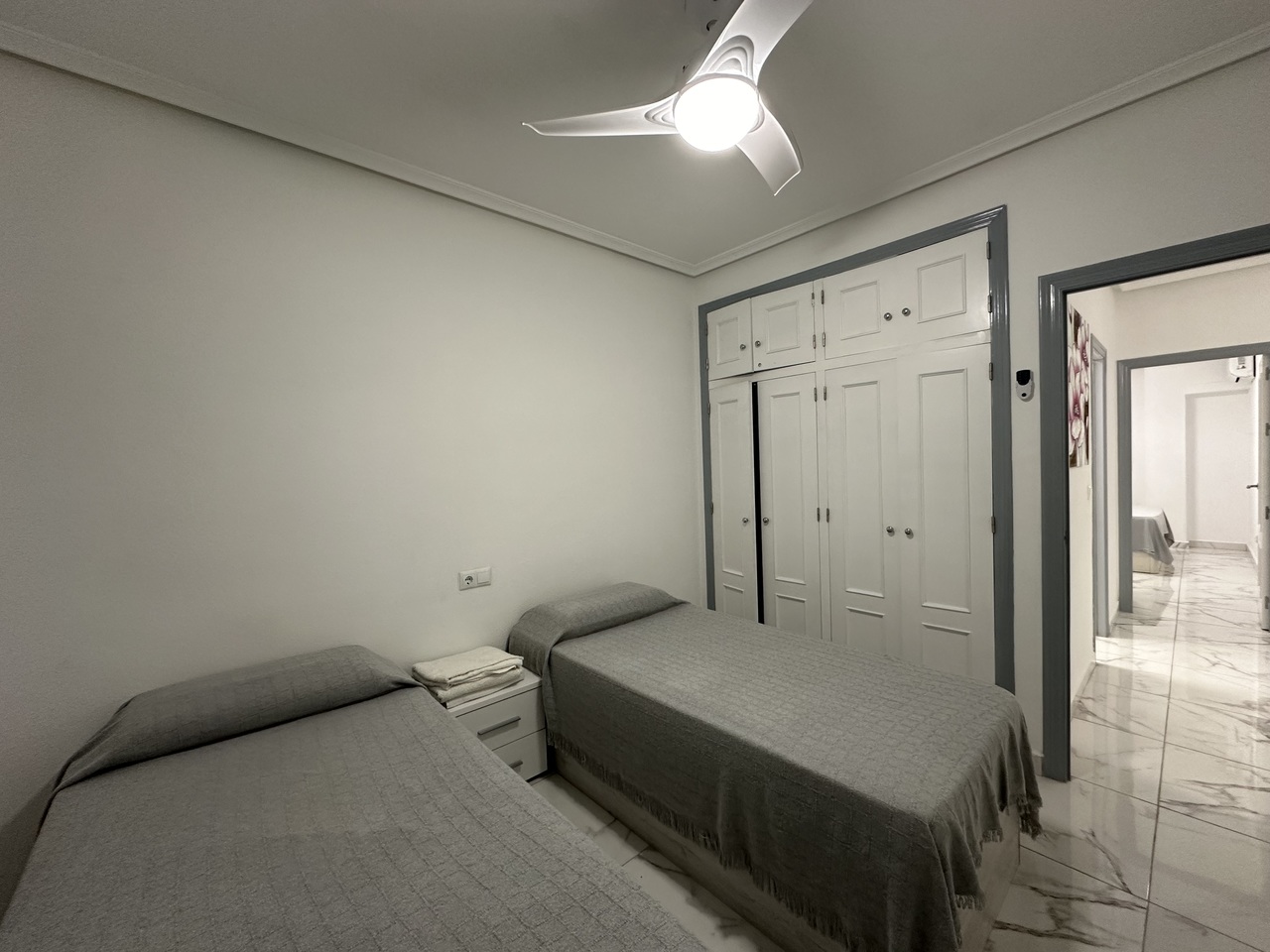 Квартира в Торревьеха, Аликанте, Испания 2 спальни, 82м2 №124882