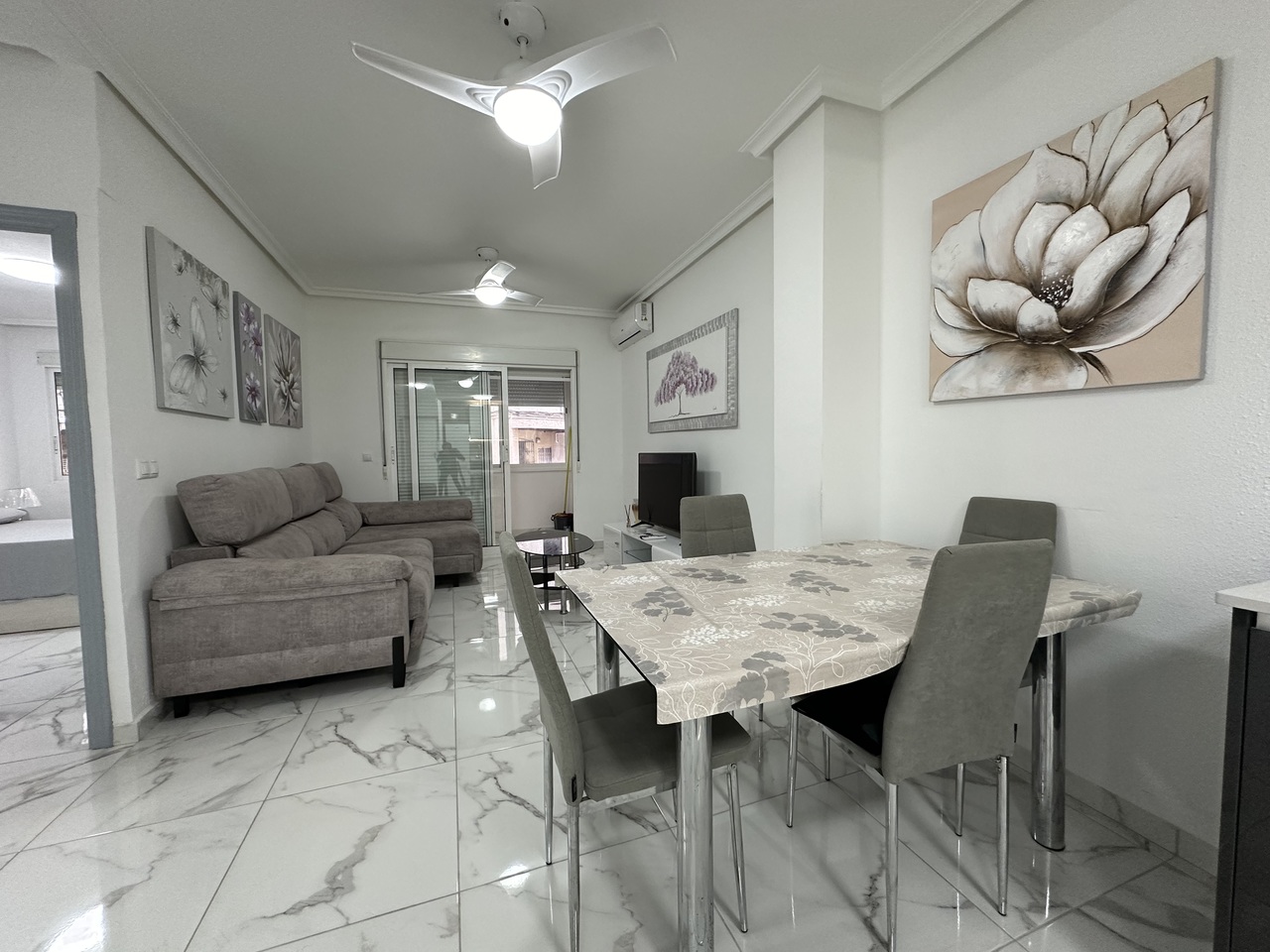 Квартира в Торревьеха, Аликанте, Испания 2 спальни, 82м2 №124882