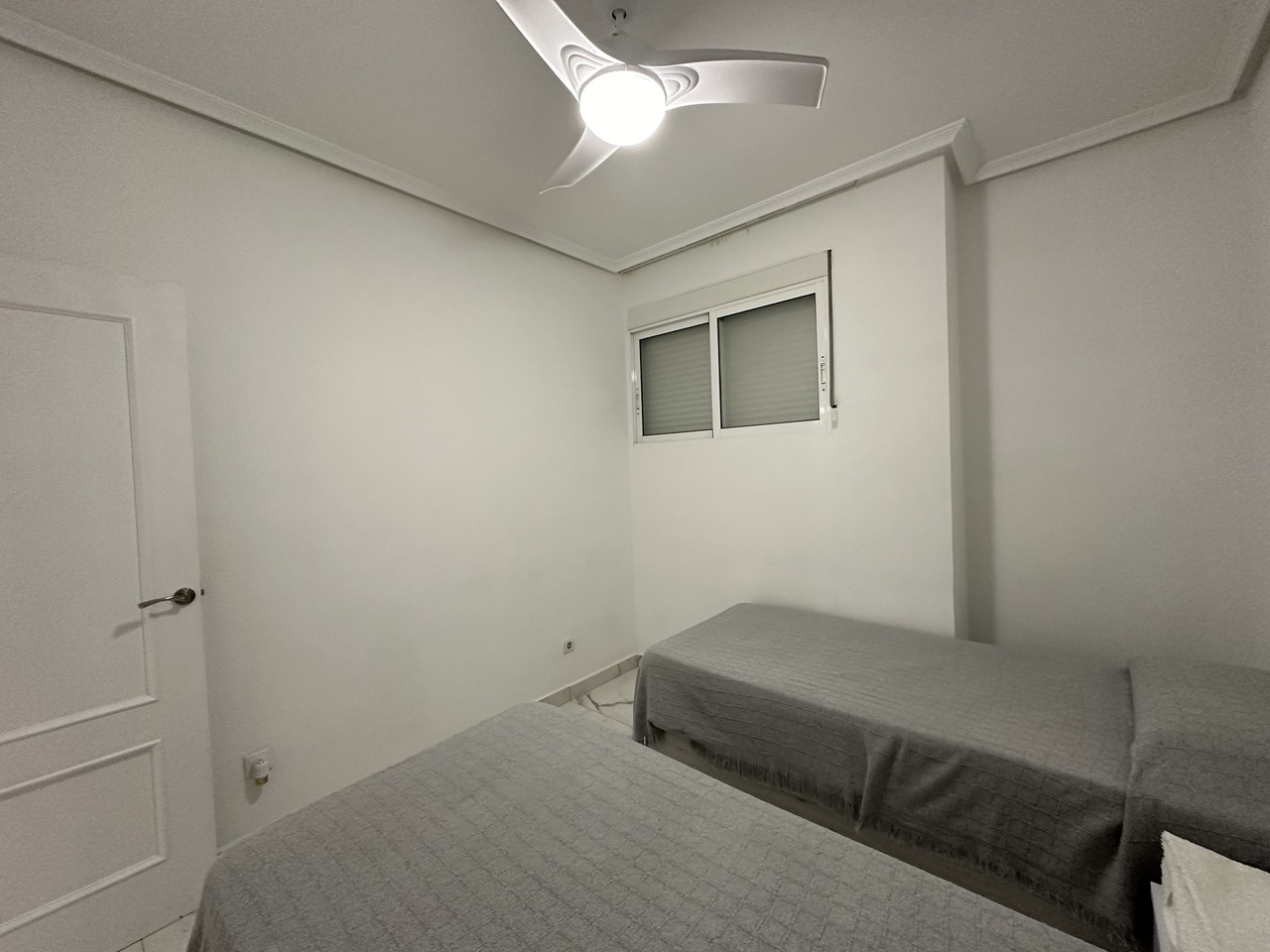 Квартира в Торревьеха, Аликанте, Испания 2 спальни, 82м2 №124882