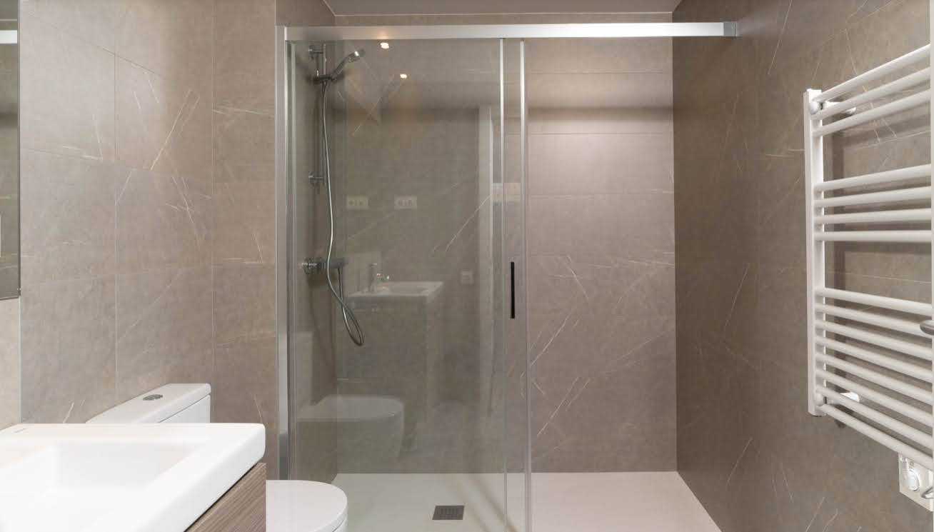Квартира в Сабадель, Барселона, Испания 2 спальни, 80м2 №122690