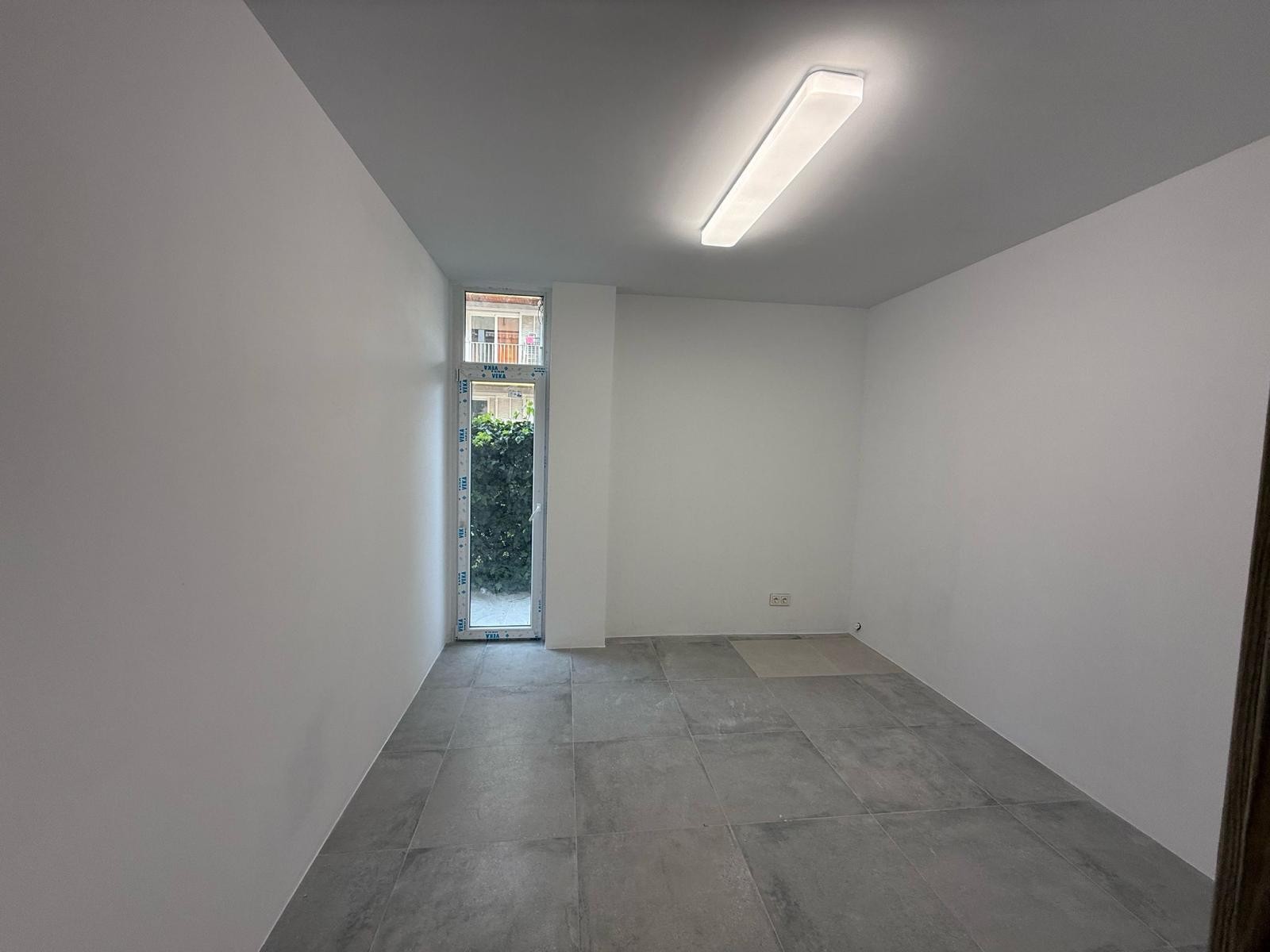 Commercial property in Lloret de Mar, Girona, Spain 2 bedrooms, 242 sq.m. No. 122688