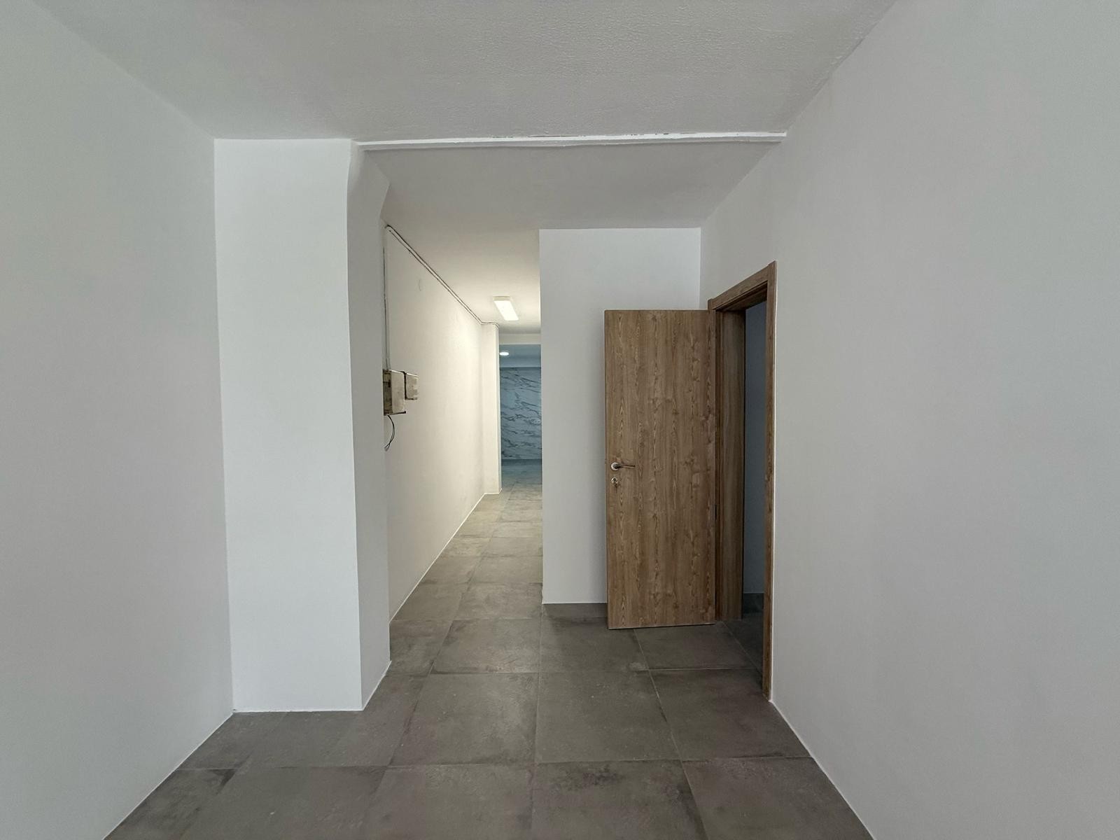 Commercial property in Lloret de Mar, Girona, Spain 2 bedrooms, 242 sq.m. No. 122688