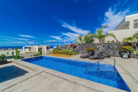 Villa in Adeje, Tenerife, Spanien 3 Schlafzimmer, 336 m2 Nr. 120005