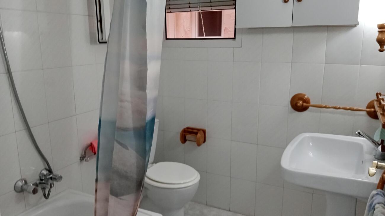Apartamento en Torrevieja, Alicante, España 3 dormitorios,  No. 124980