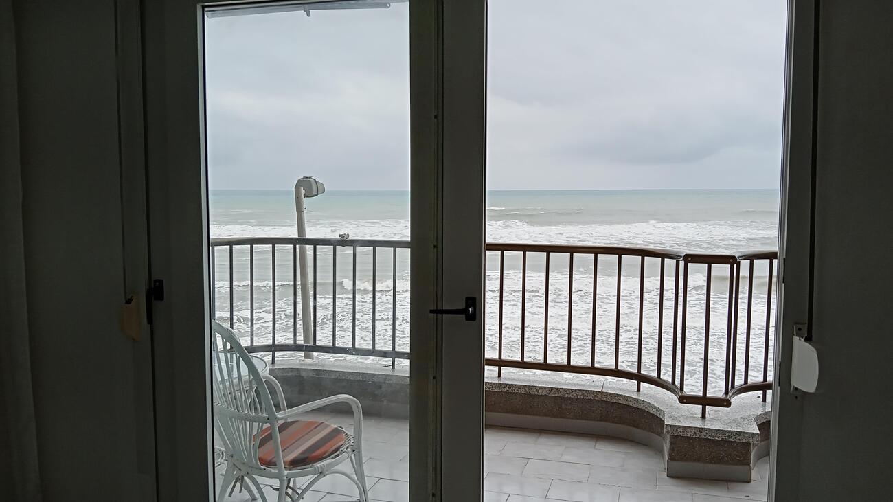 Apartamento en Torrevieja, Alicante, España 3 dormitorios,  No. 124980