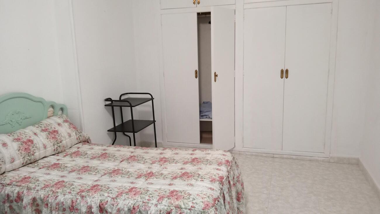 Apartamento en Torrevieja, Alicante, España 3 dormitorios,  No. 124980