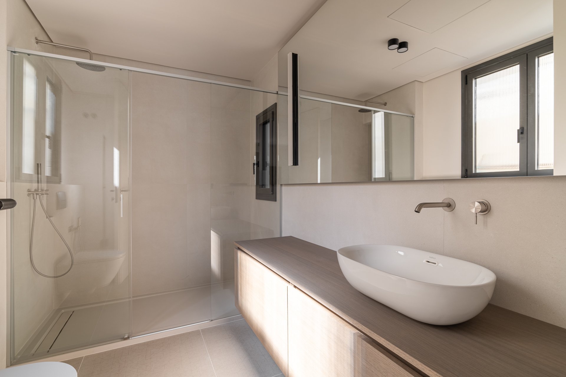 Apartamento en Barcelona, España 4 dormitorios, 268 m2 No. 130264