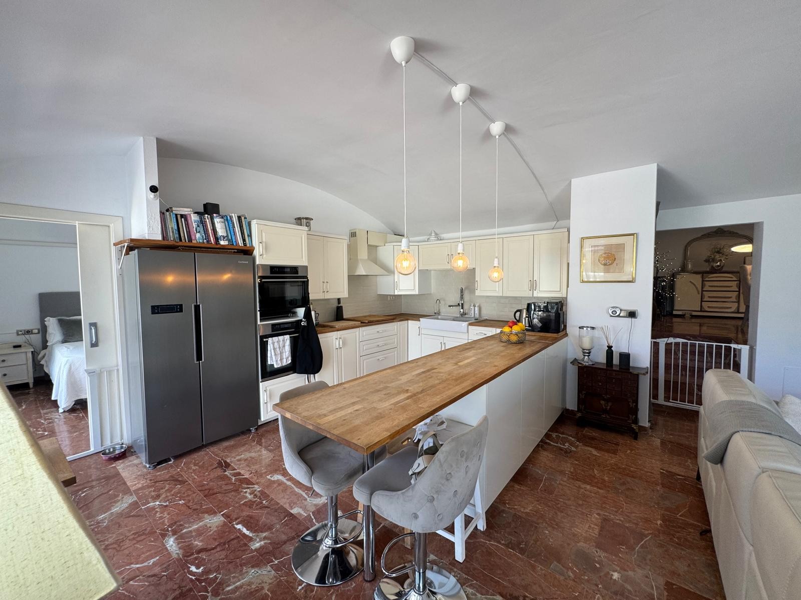 Apartment in Alicante, Spain 3 bedrooms,  No. 129495