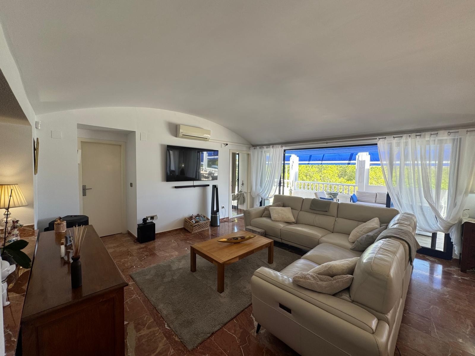 Apartment in Alicante, Spain 3 bedrooms,  No. 129495