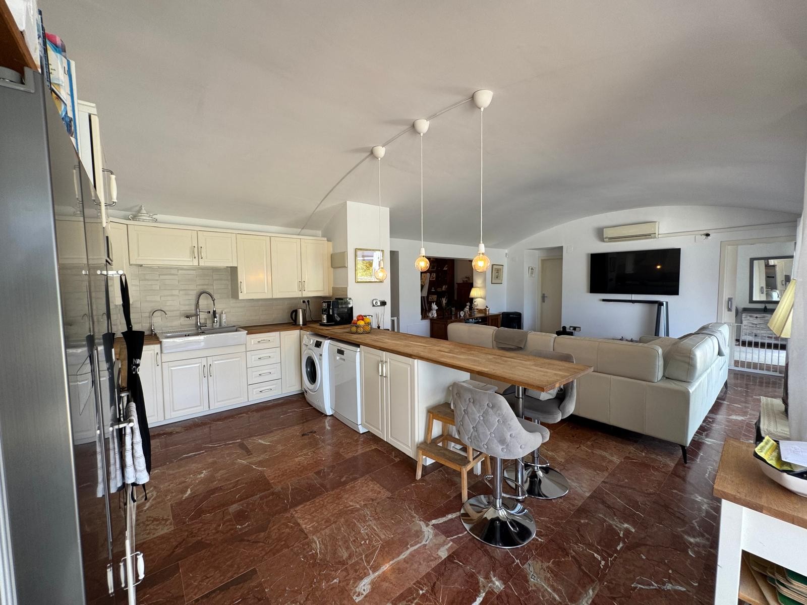 Apartment in Alicante, Spain 3 bedrooms,  No. 129495