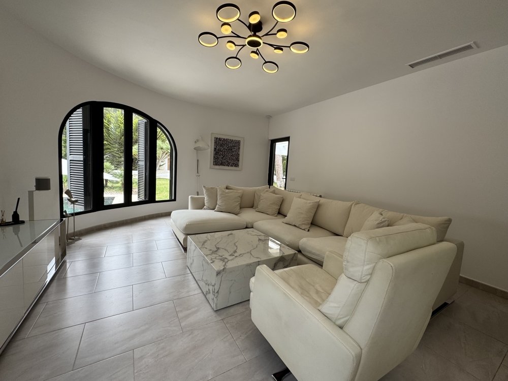 Huvila Santa Ponsa, Mallorca, Espanja 3 makuuhuonetta, 200 m2 No. 121958