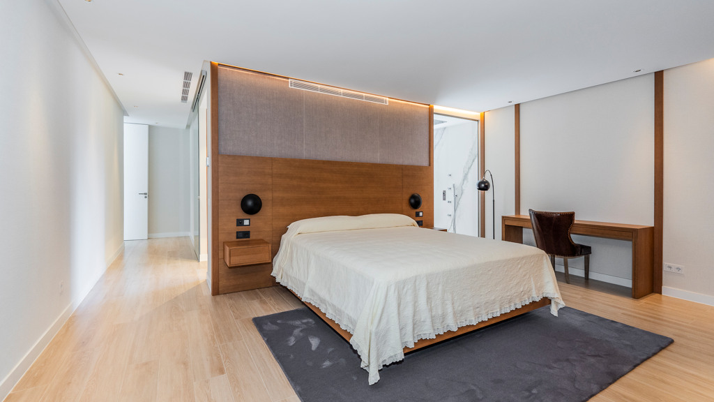 Villa in Madrid, Spanien 8 Schlafzimmer, 700 m2 Nr. 121957
