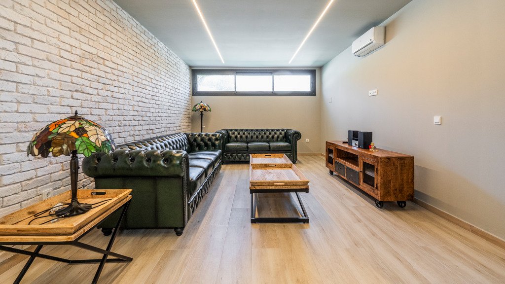 Villa in Madrid, Spanien 8 Schlafzimmer, 700 m2 Nr. 121957