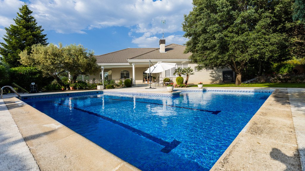 Villa en Dominio de Fontenebro, Madrid, España 5 dormitorios, 780 m2 No. 124750