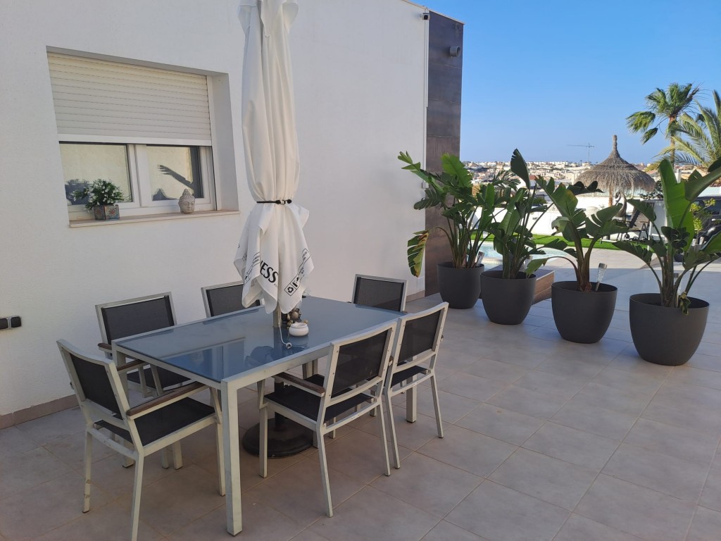 Villa à Ciudad Quesada, Alicante, Espagne 6 chambres, 215 m2 No. 128944