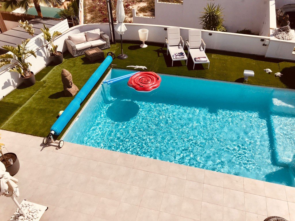 Villa à Ciudad Quesada, Alicante, Espagne 6 chambres, 215 m2 No. 128944
