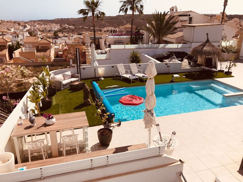 Villa à Ciudad Quesada, Alicante, Espagne 6 chambres, 215 m2 No. 128944