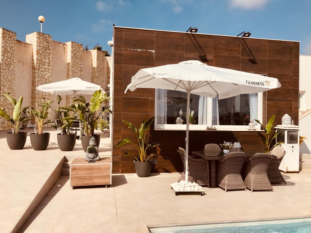 Villa à Ciudad Quesada, Alicante, Espagne 6 chambres, 215 m2 No. 128944