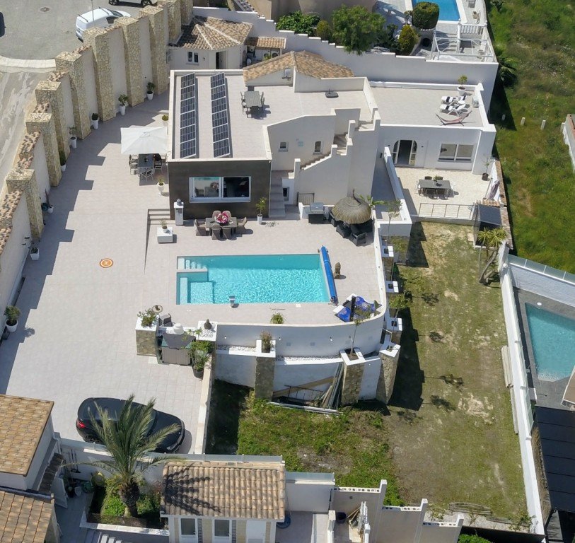 Villa à Ciudad Quesada, Alicante, Espagne 6 chambres, 215 m2 No. 128944