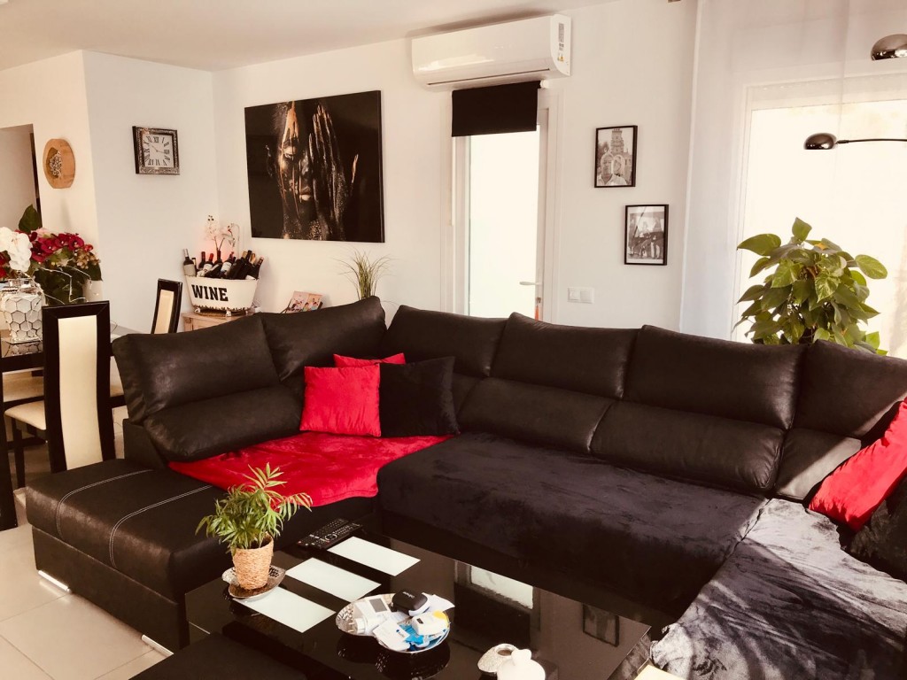 Villa à Ciudad Quesada, Alicante, Espagne 6 chambres, 215 m2 No. 128944