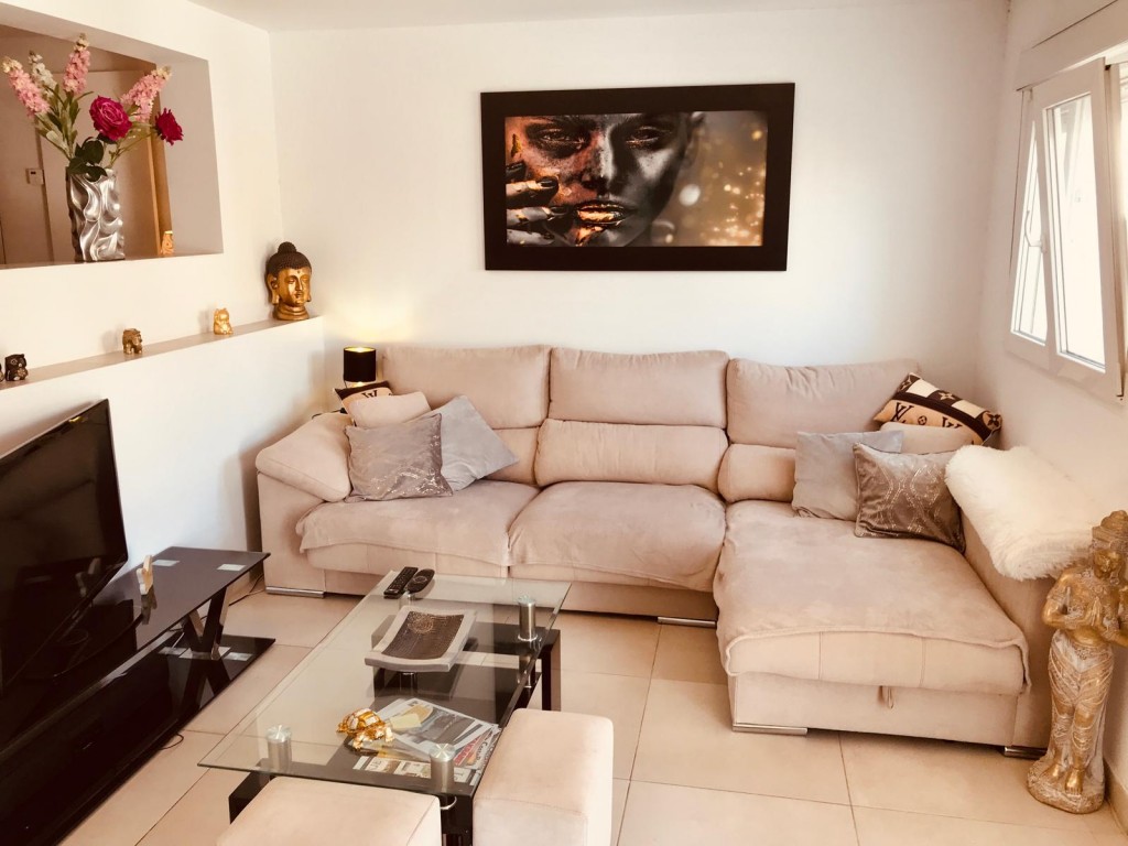 Villa à Ciudad Quesada, Alicante, Espagne 6 chambres, 215 m2 No. 128944