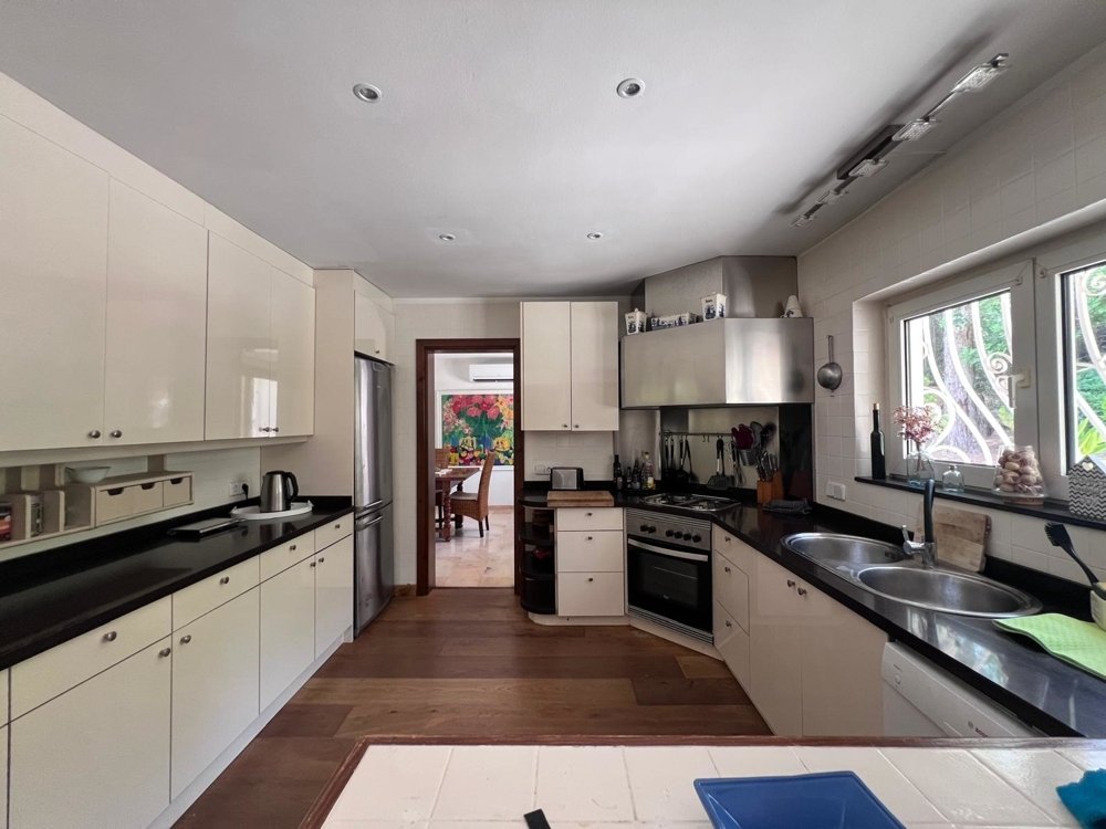 Villa en Bendinat, Mallorca, España 5 dormitorios, 400 m2 No. 129537