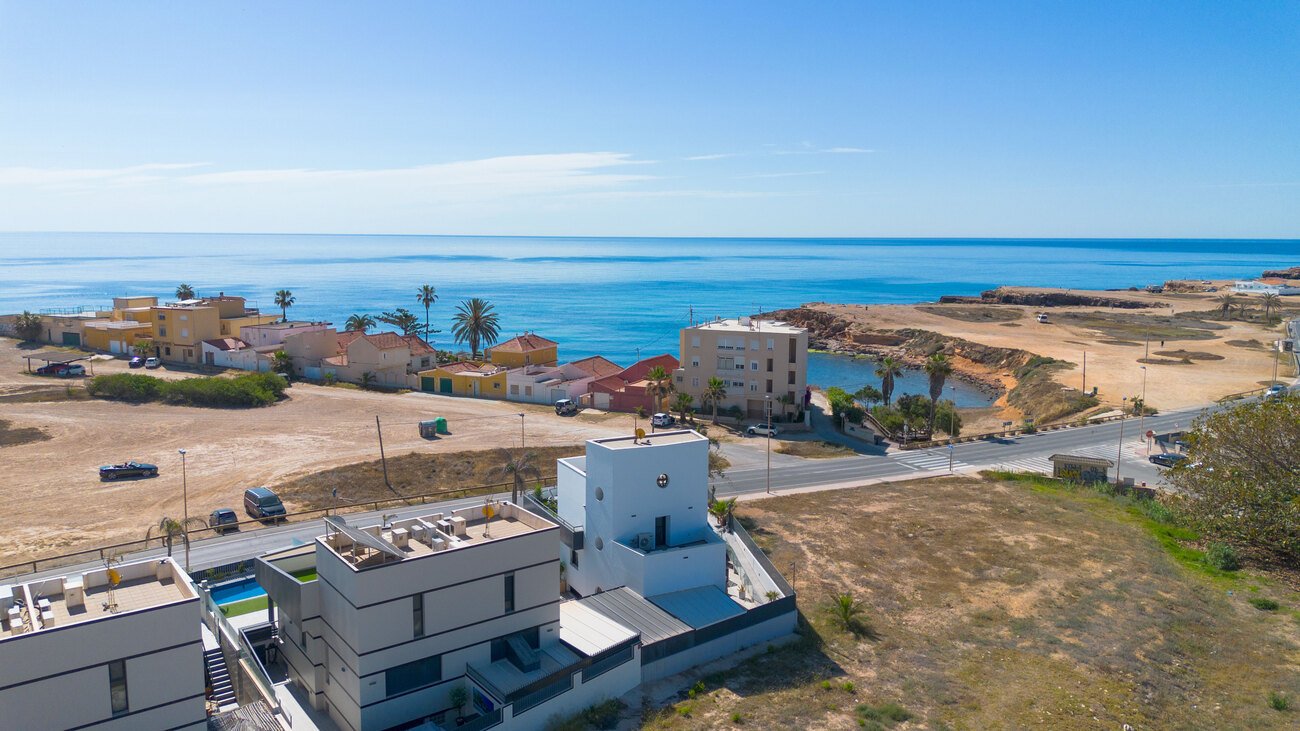 Villa i Torrevieja, Alicante, Spanien 4 sovrum,  Nr. 125370