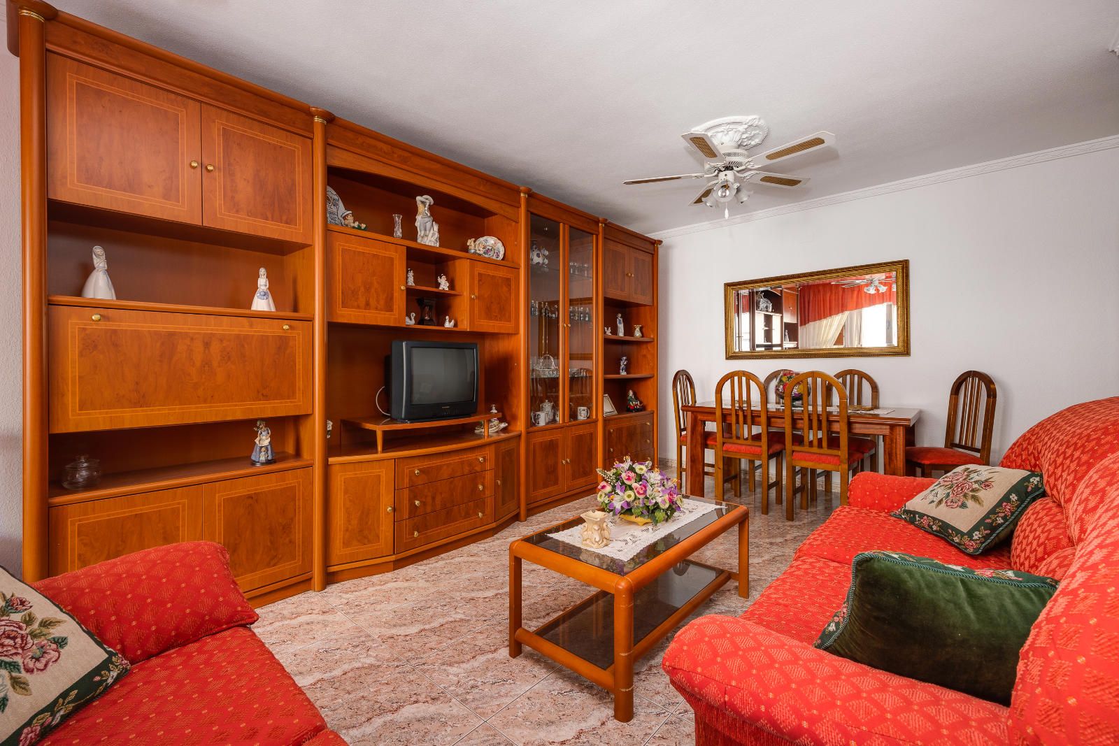 Apartment in Guardamar del Segura, Alicante, Spain 4 bedrooms, 131 sq.m. No. 124893