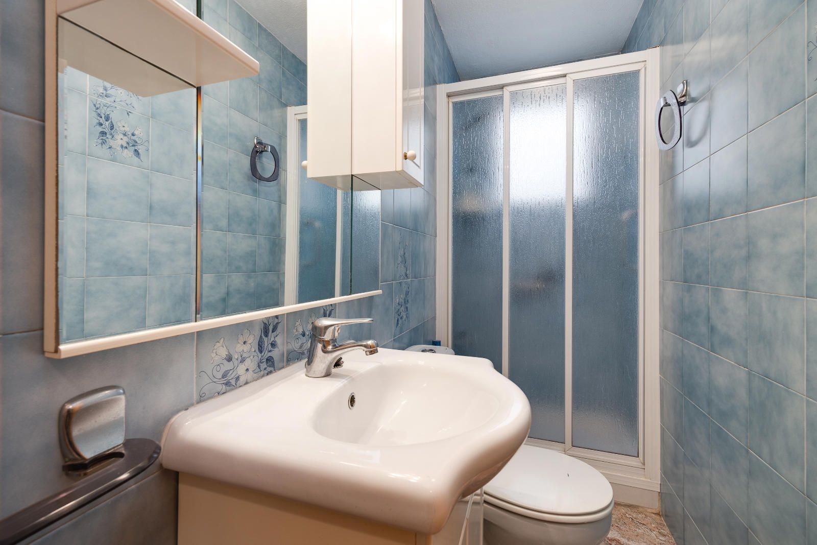 Apartment in Guardamar del Segura, Alicante, Spain 4 bedrooms, 131 sq.m. No. 124893