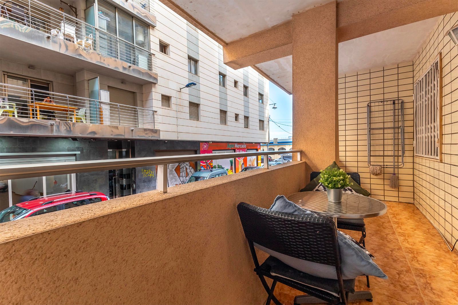 Appartamento a Cabo Cervera-Playa la Mata, Alicante, Spagna 3 camere da letto, 90 mq. N° 124892