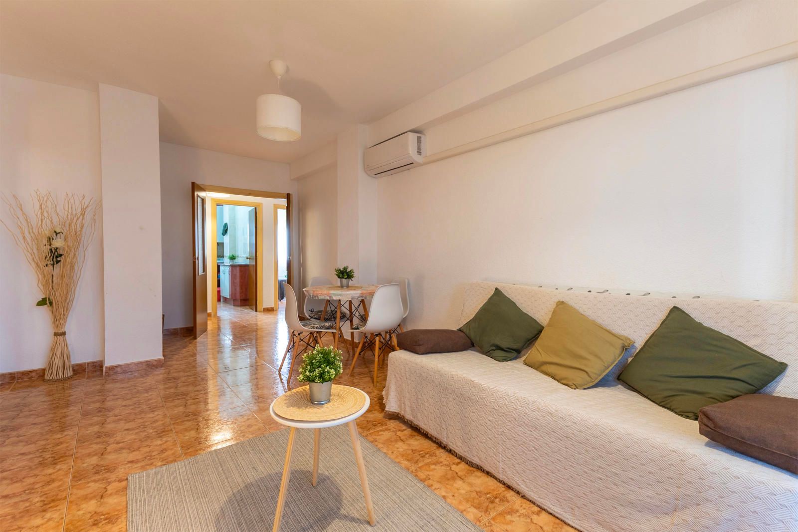 Appartamento a Cabo Cervera-Playa la Mata, Alicante, Spagna 3 camere da letto, 90 mq. N° 124892