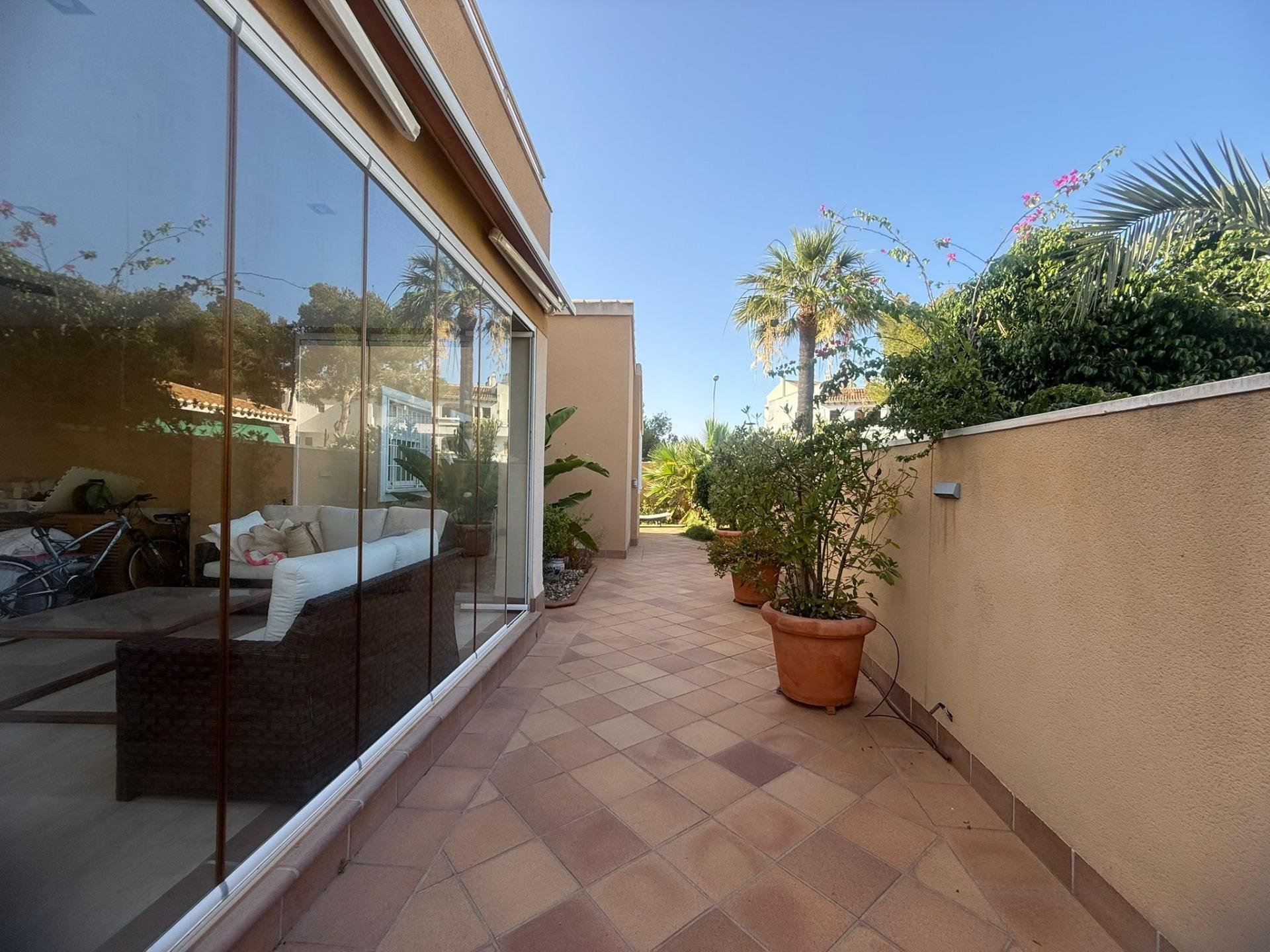 House in Dehesa De Campoamor, Alicante, Spanien 5 Schlafzimmer, 179 m2 Nr. 127353