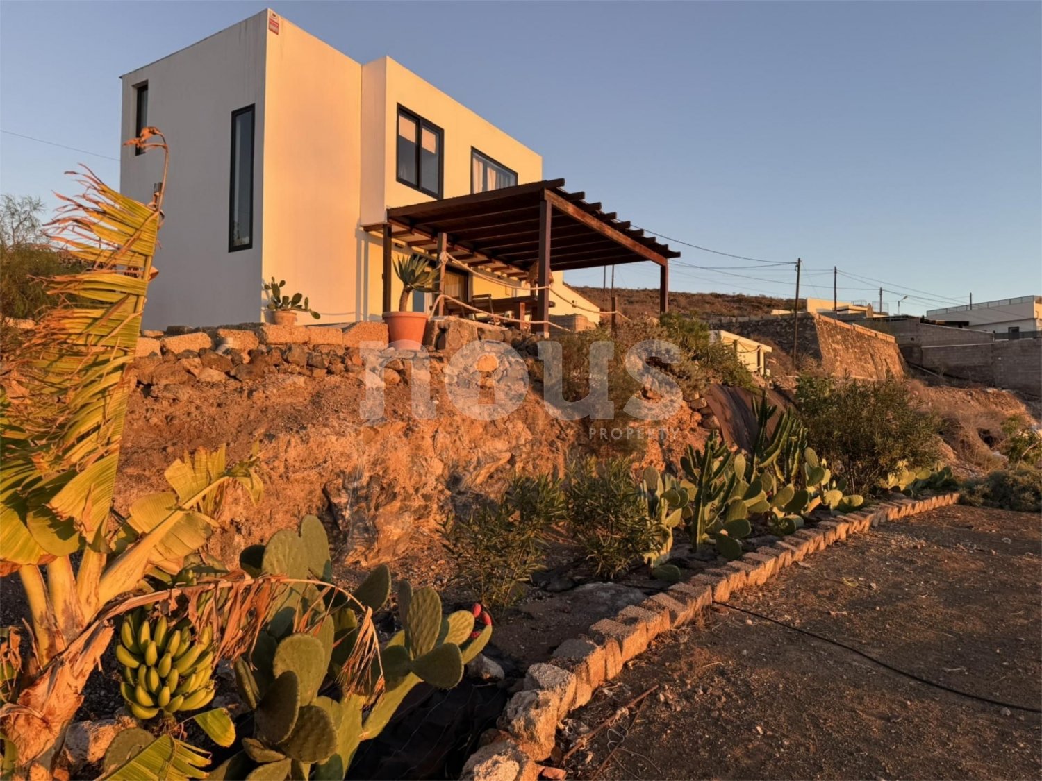 Villa a Tenerife, Spagna 2 camere da letto, 130 mq. N° 127596