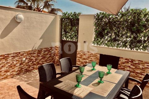 Villetta a schiera a Adeje, Tenerife, Spagna 3 camere da letto, 189 mq. N° 127590