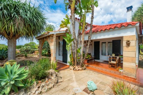 Villa in Platja Santandria, Menorca, Spanien 3 Schlafzimmer, 2004 m2 Nr. 130849