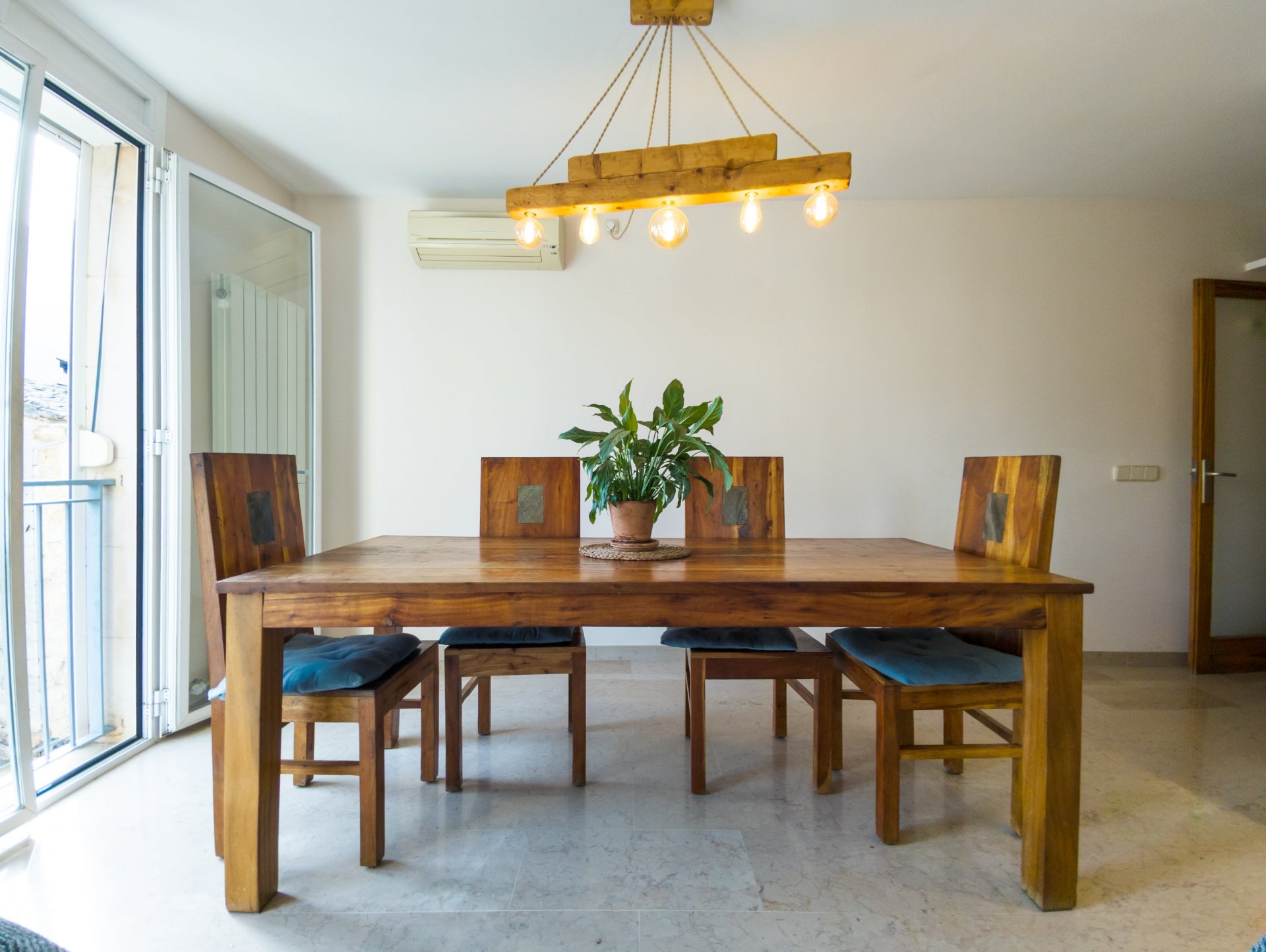 Huoneisto Soller, Mallorca, Espanja 3 makuuhuonetta, 113 m2 No. 131051